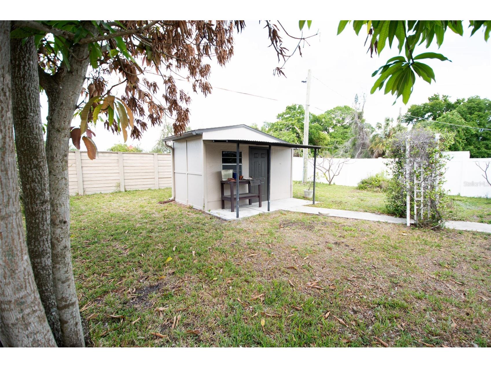 2701 Calle Street Tampa FL 33619 TB8495382 image53