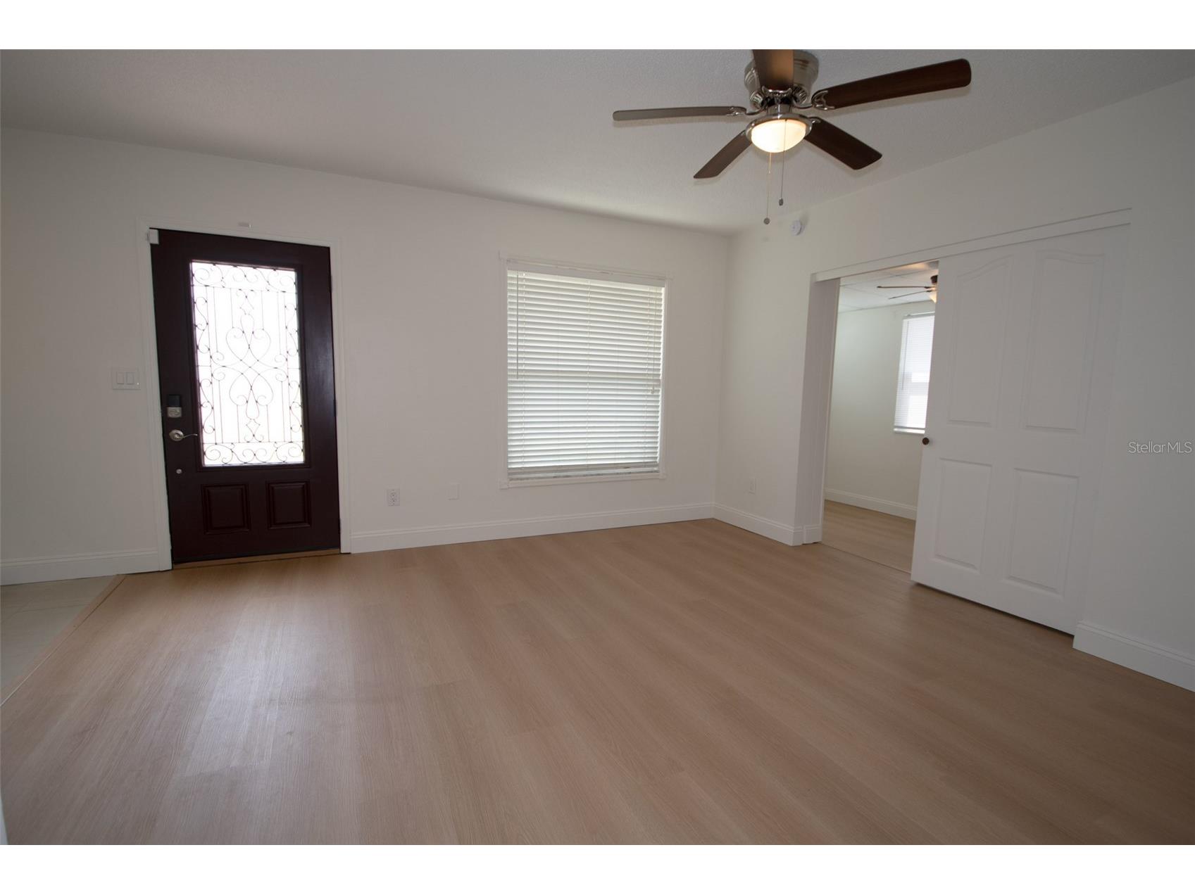 2701 Calle Street Tampa FL 33619 TB8495382 image7
