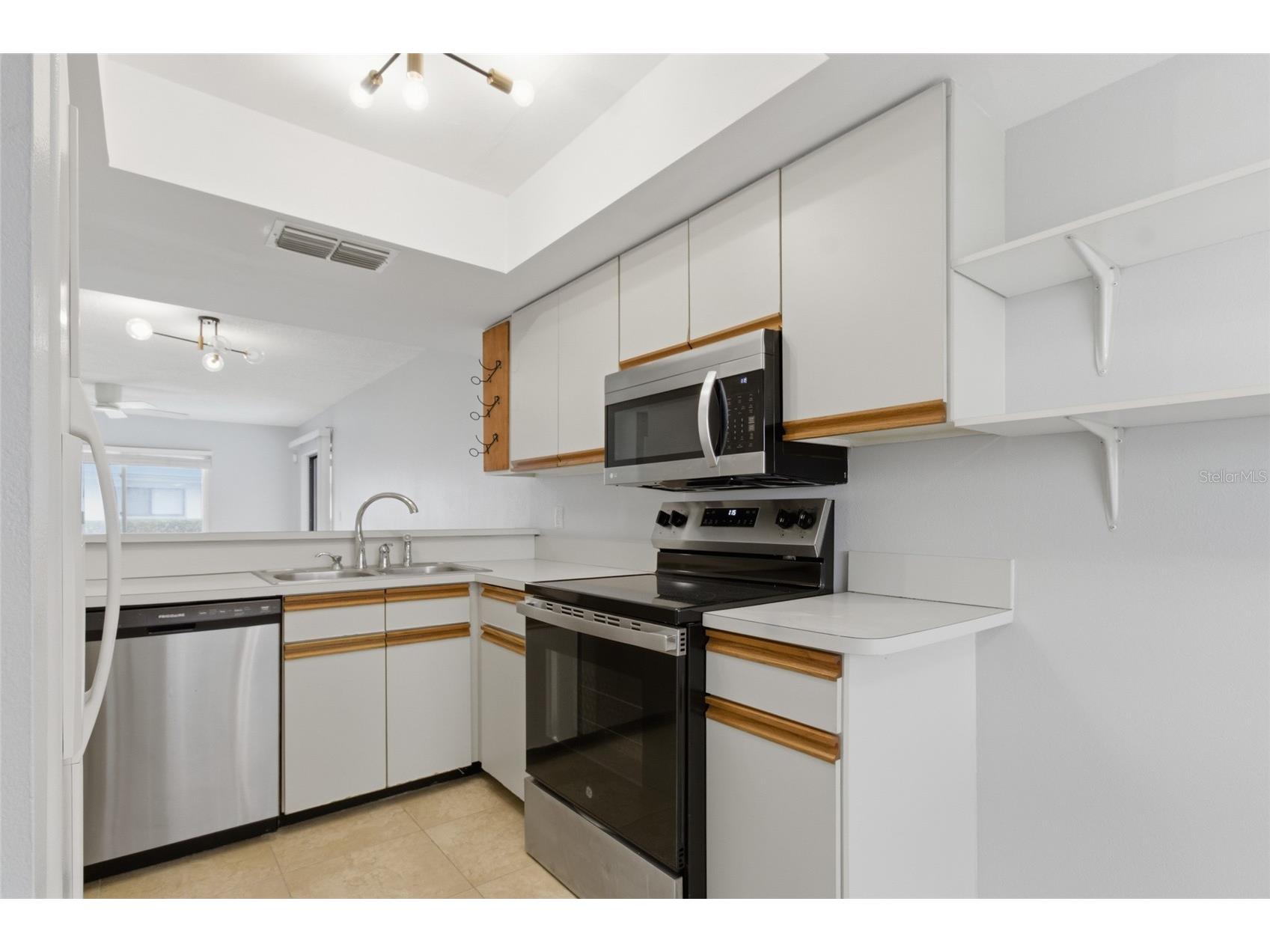 2701 Countryside Boulevard #102 Clearwater FL 33761 TB8443685 image19