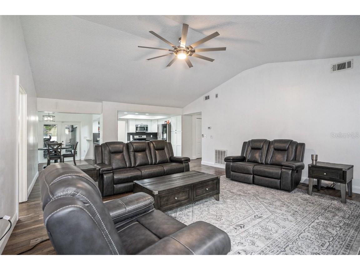 2701 Herndon Street Valrico FL 33596 TB8402063 image16