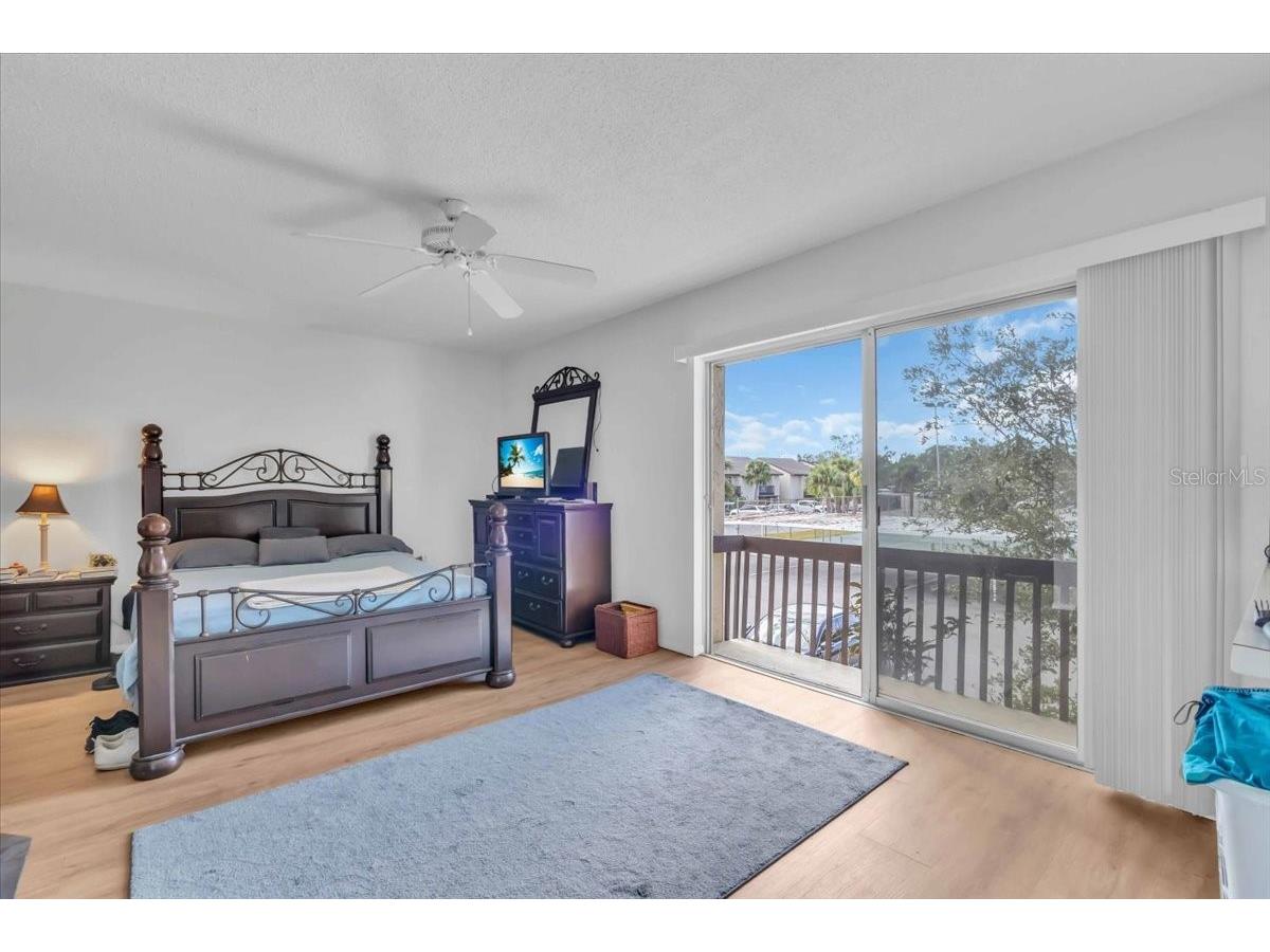 2701 Hidden Lake Drive N #E Sarasota FL 34237 A4680036 image3