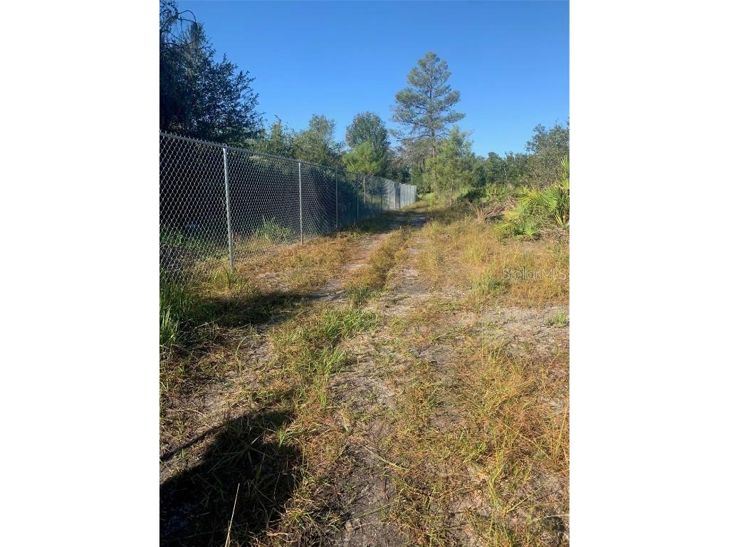 2701 Metro Drive Ruskin FL 33570 TB8437000 image5