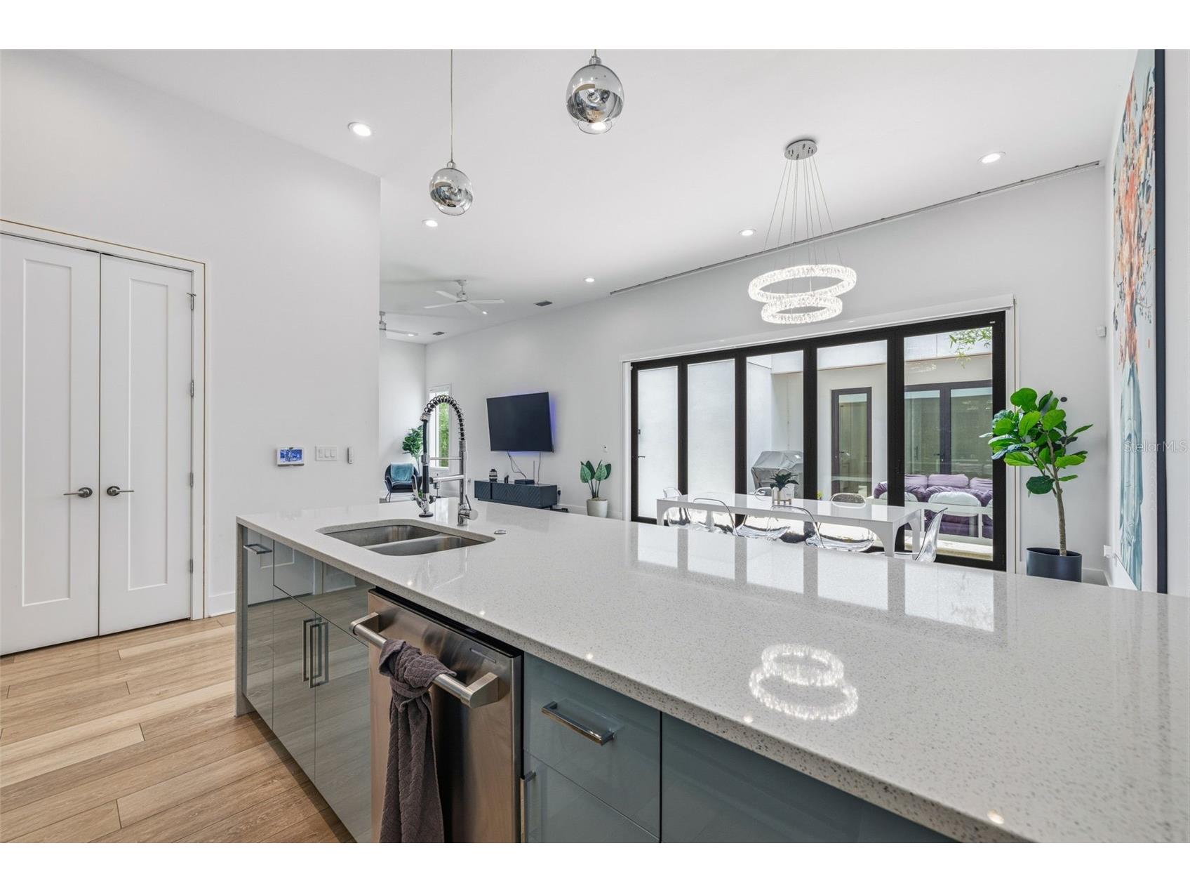 2701 N Poplar Avenue Tampa FL 33602 TB8515646 image12