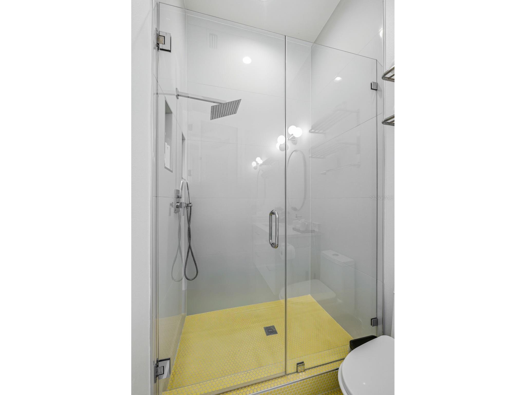 2701 N Poplar Avenue Tampa FL 33602 TB8515646 image21