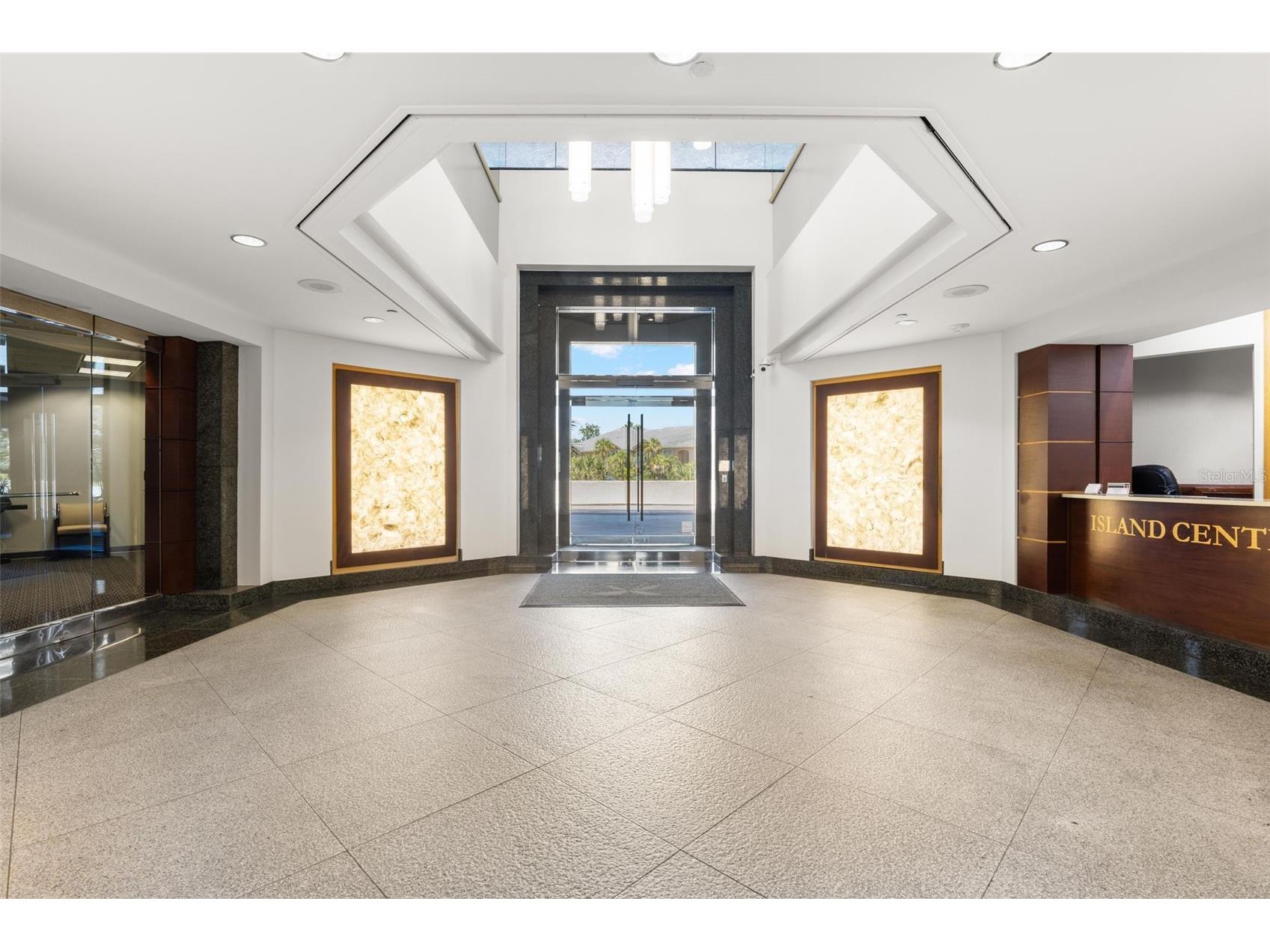 2701 N Rocky Point Drive #105 Tampa FL 33607 TB8509635 image24