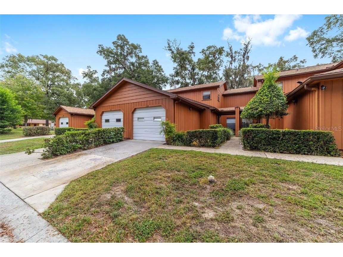 2701 NE 10th Street #208 Ocala FL 34470 OM665592 image1