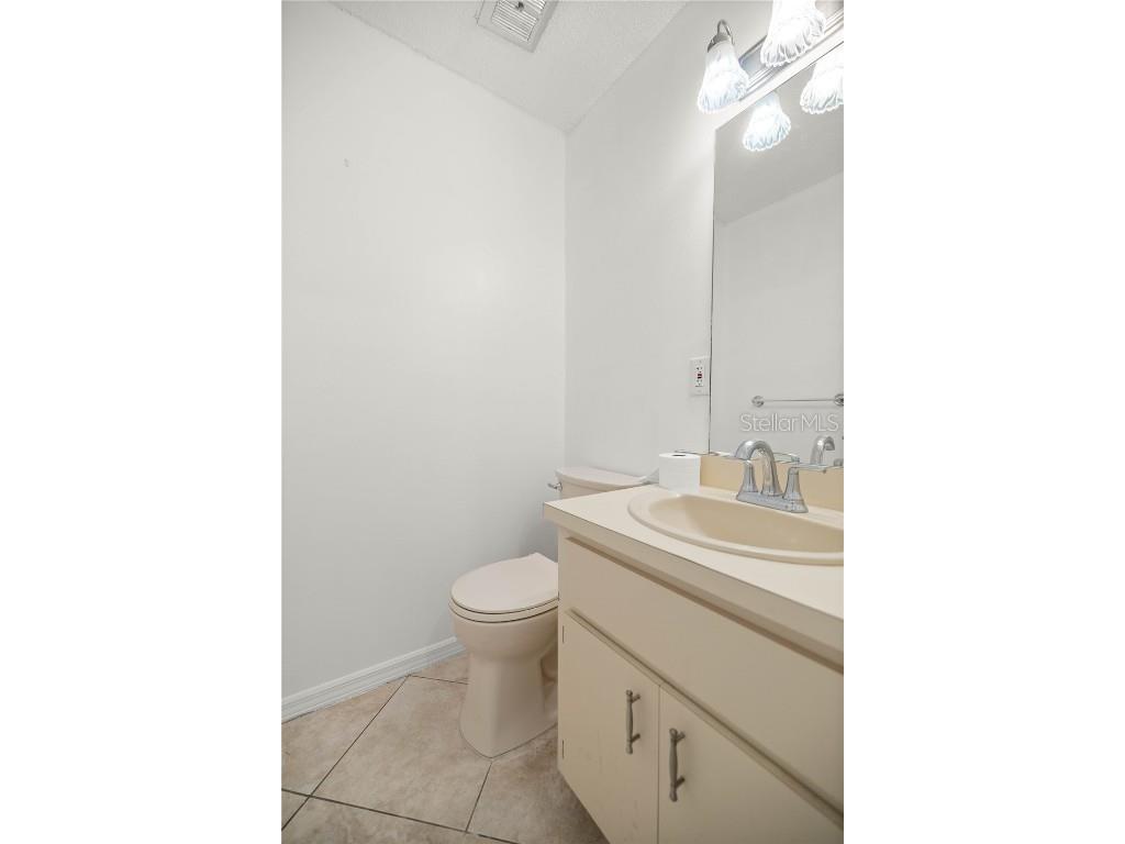 2701 NE 10th Street #403 Ocala FL 34470 OM704745 image12