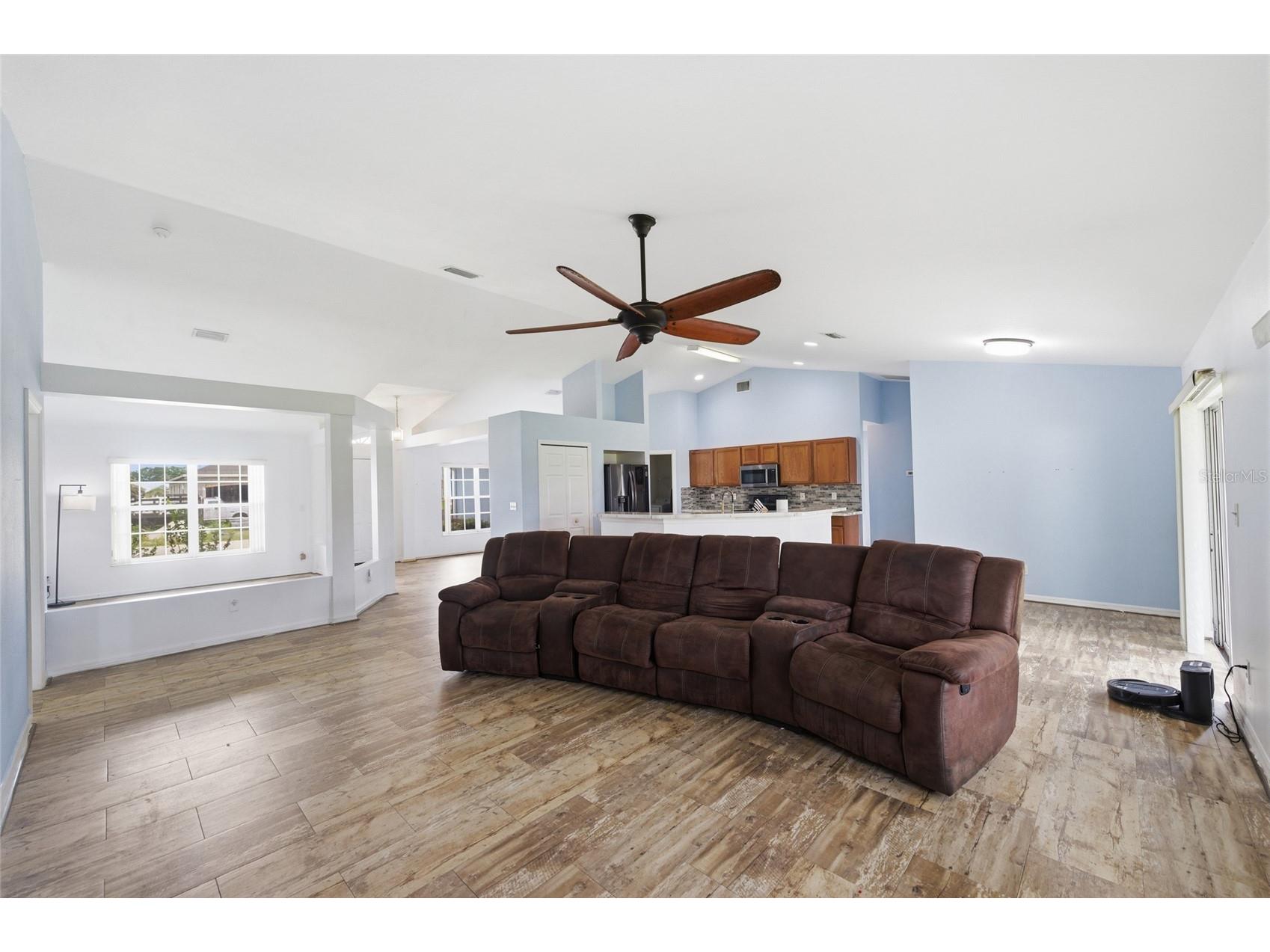 2701 SW Palace Avenue Port Saint Lucie FL 34987 TB8495192 image13