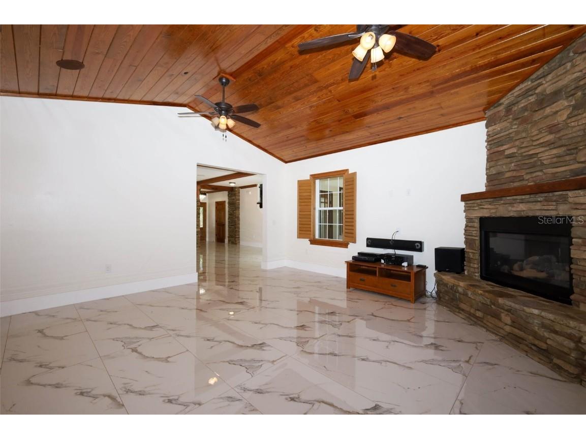 27012 Grand Oak Lane Tavares FL 32778 O6360186 image18