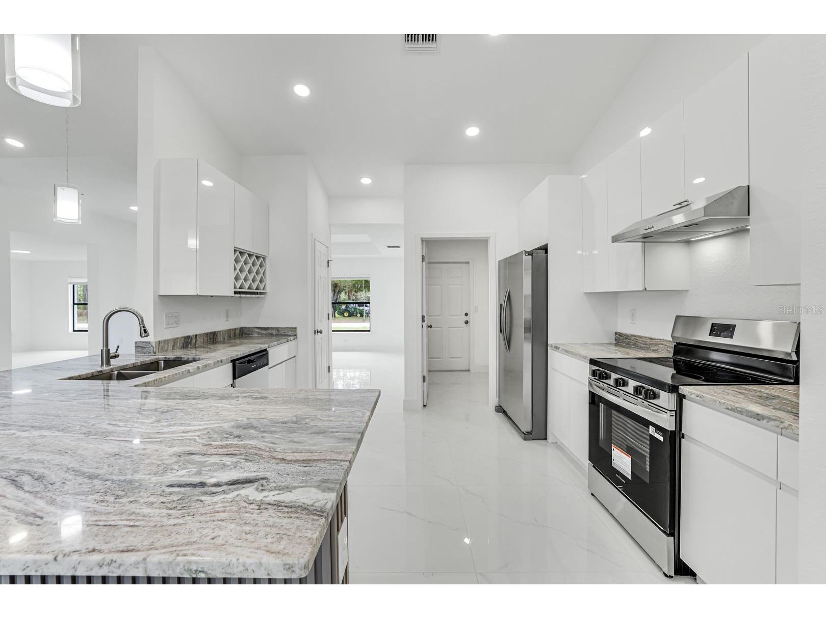 2702 50th Street SW Lehigh Acres FL 33976 TB8520051 image6