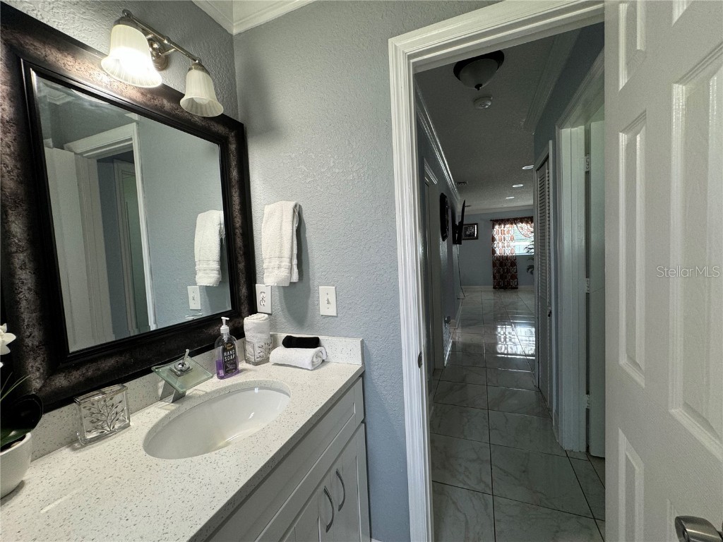 2702 Campus Hill Drive Tampa FL 33612 TB8443607 image21