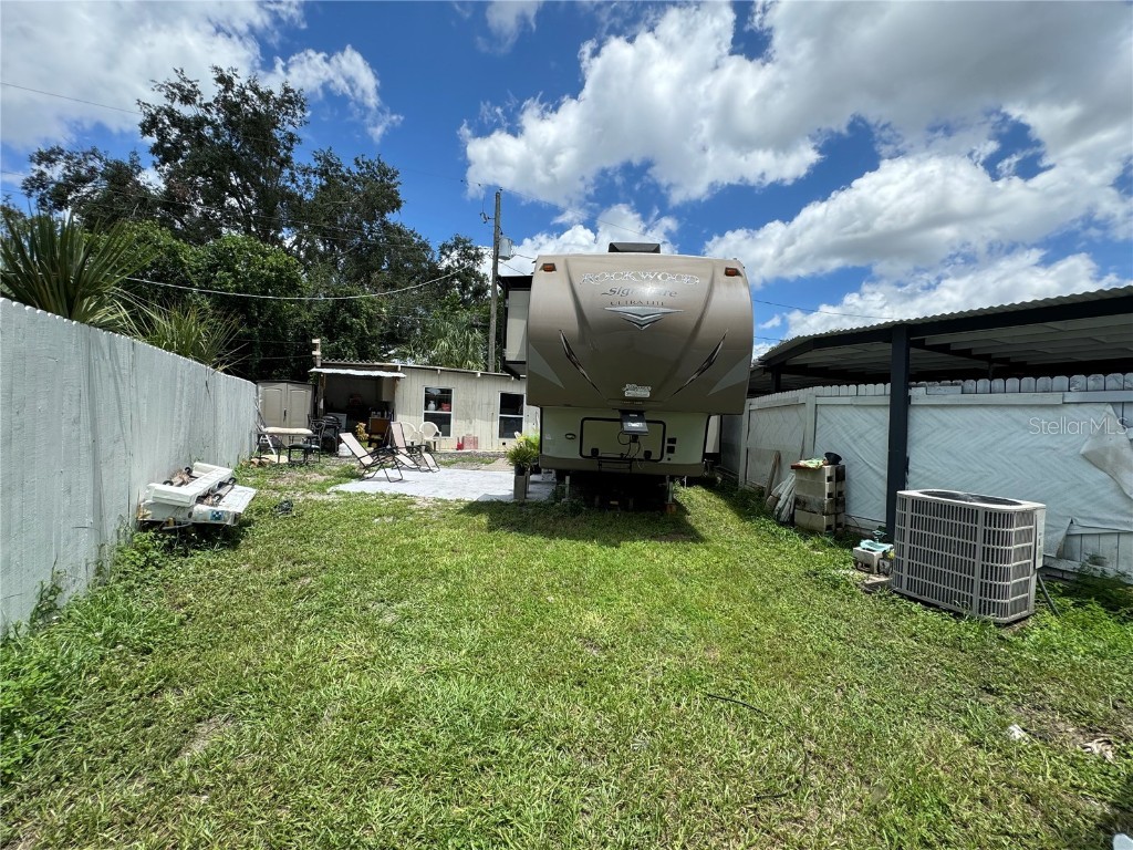 2702 Campus Hill Drive Tampa FL 33612 TB8443607 image33