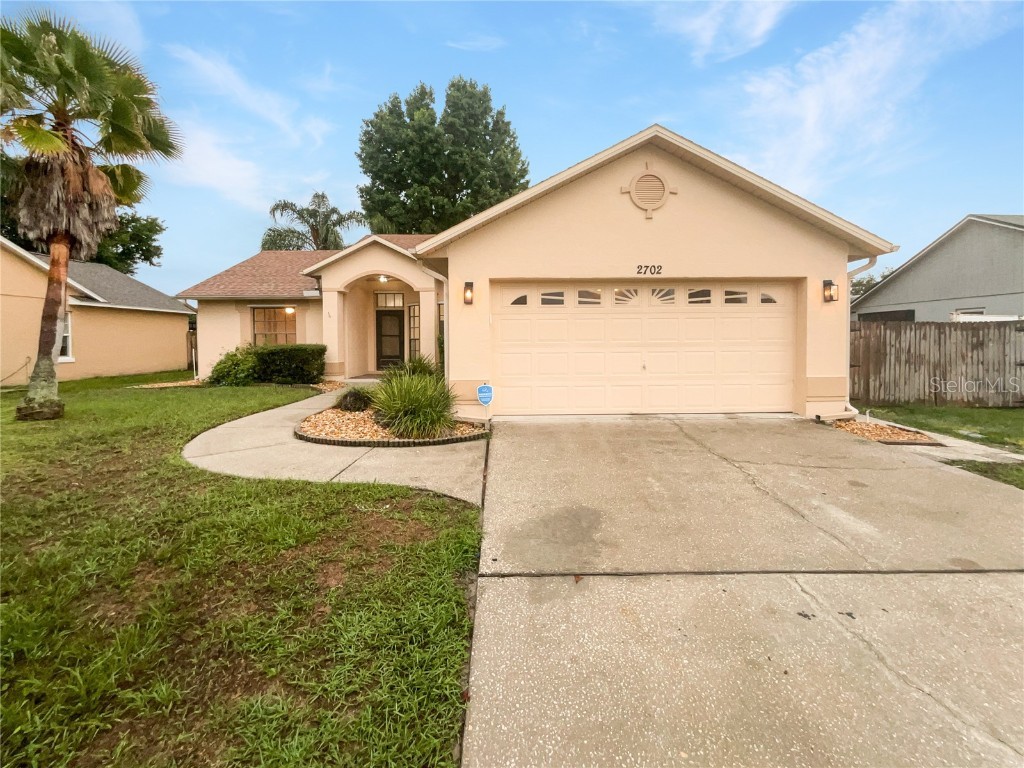 2702 Oak Run Boulevard Kissimmee FL 34744 O6215705 image1
