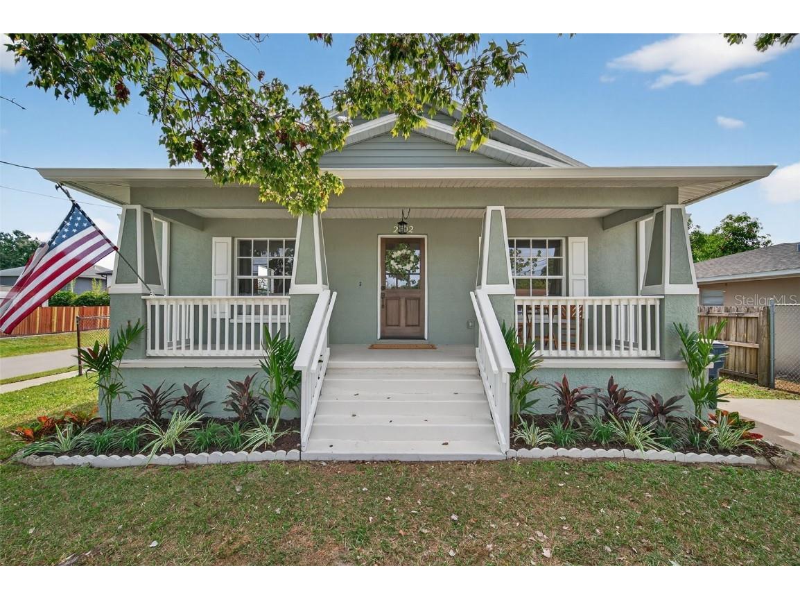 2702 W Saint John Street Tampa FL 33607 TB8442363 image1