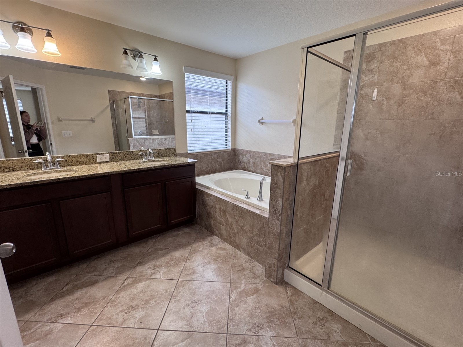 2703 Garden Falls Drive Brandon FL 33511 TB8472345 image26