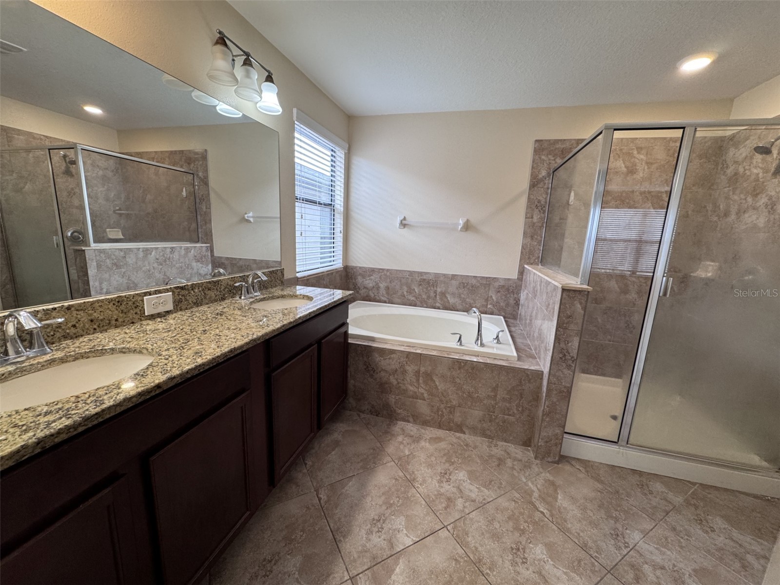 2703 Garden Falls Drive Brandon FL 33511 TB8472345 image29