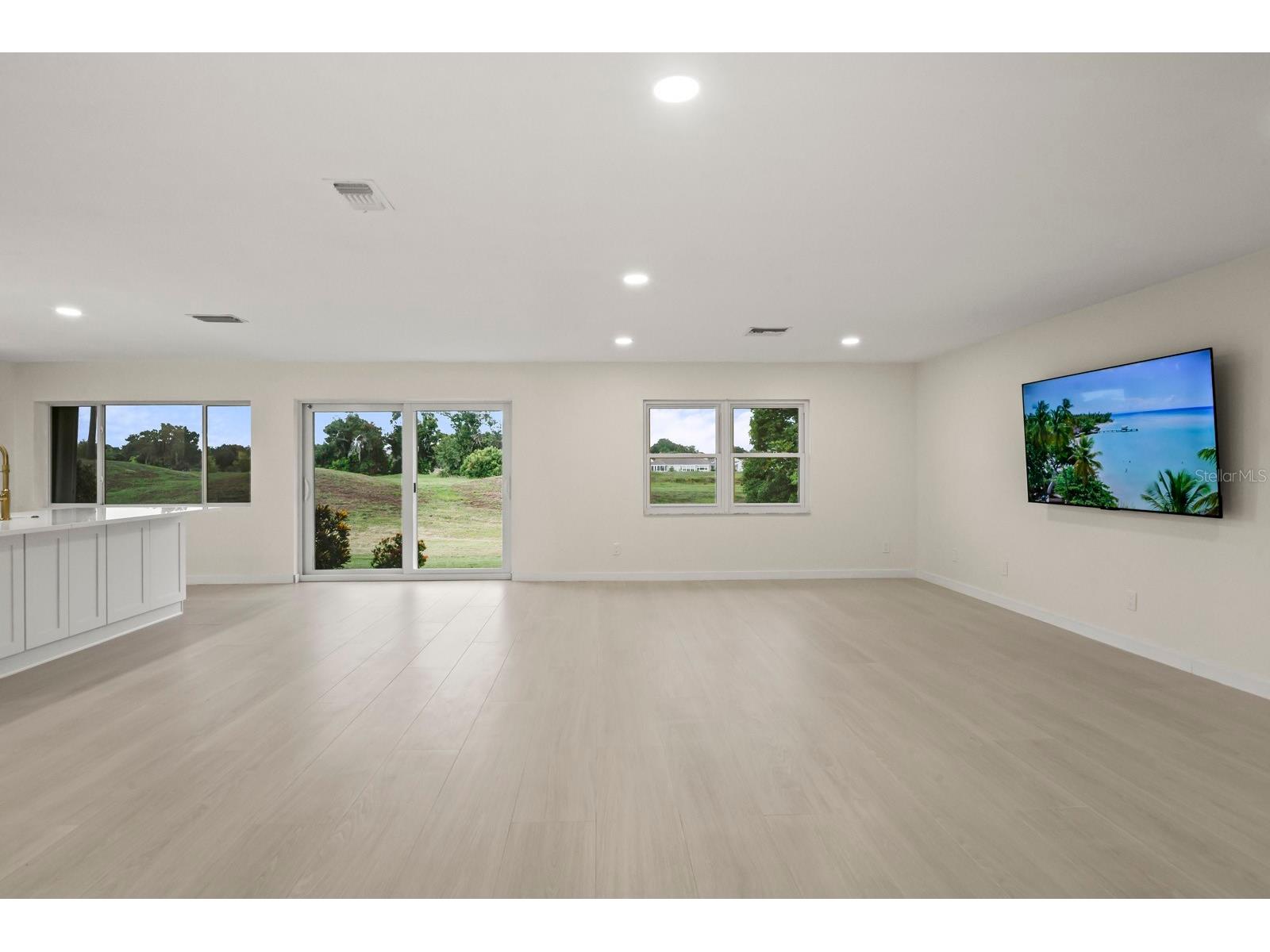 2703 Lancaster Drive Sun City Center FL 33573 O6427085 image9