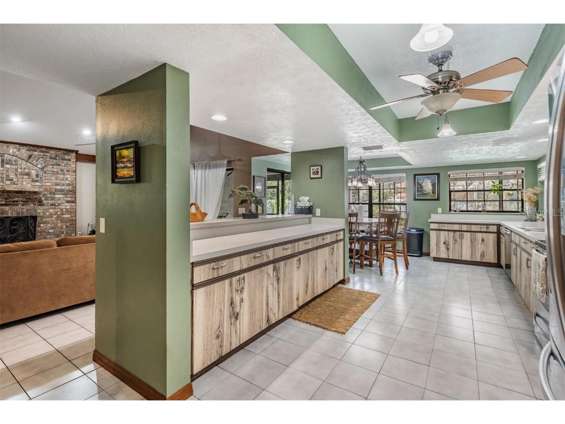 2703 Pemberton Creek Drive Seffner FL 33584 TB8440679 image19