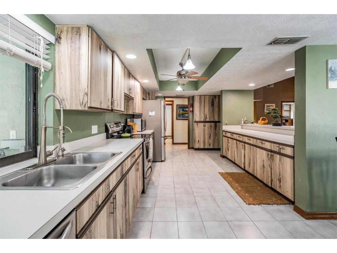 2703 Pemberton Creek Drive Seffner FL 33584 TB8440679 image22