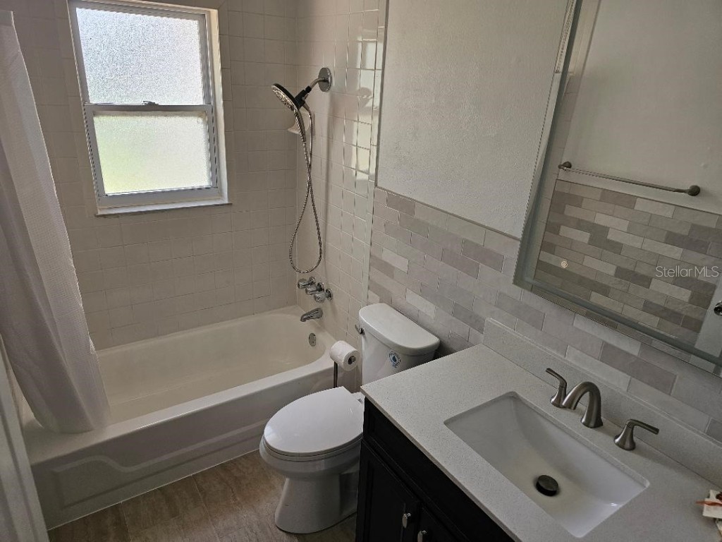 2704 12th Street W Palmetto FL 34221 A4661331 image11