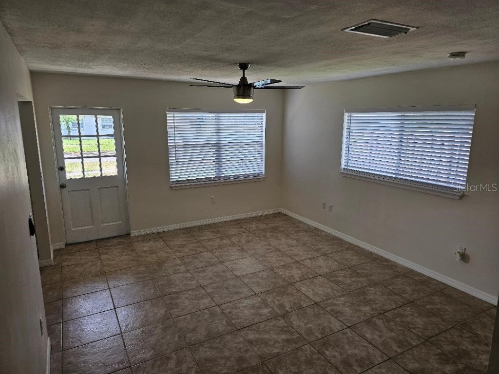 2704 12th Street W Palmetto FL 34221 A4661331 image2