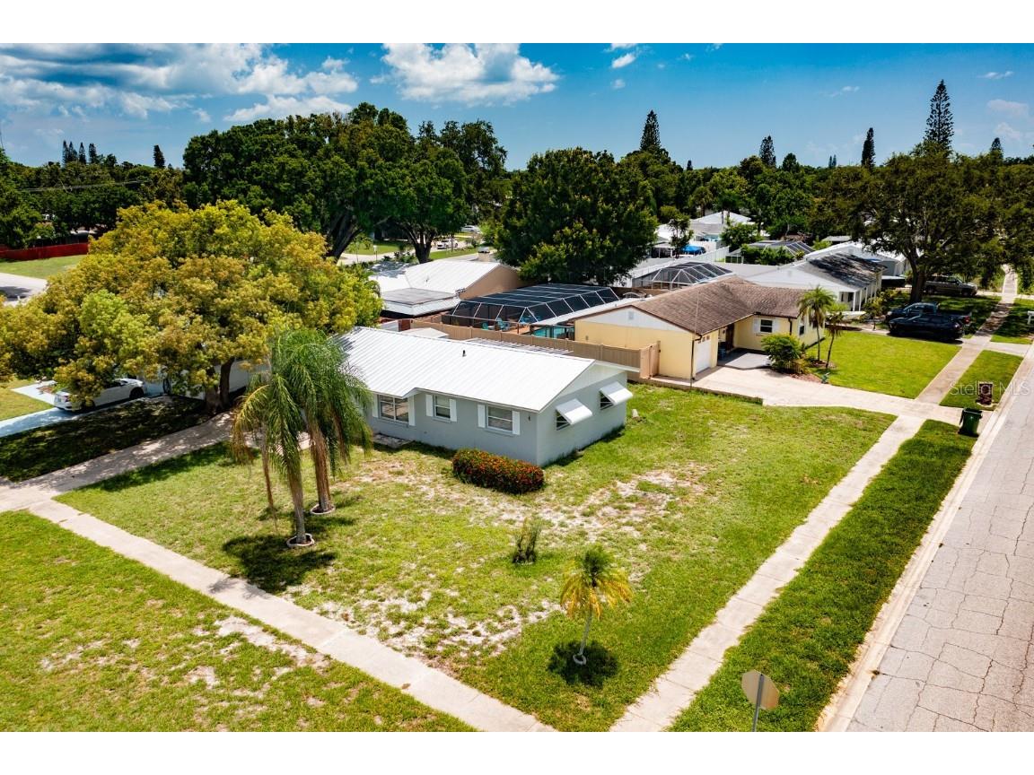 2704 34th Street W Bradenton FL 34205 A4618144 image18