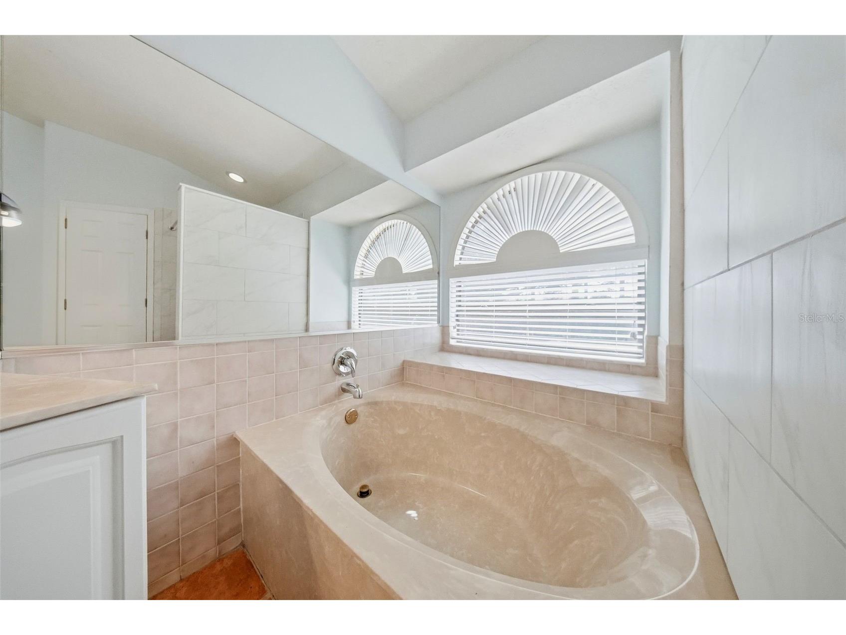2704 Buckhorn Oaks Drive Valrico FL 33594 TB8529180 image40