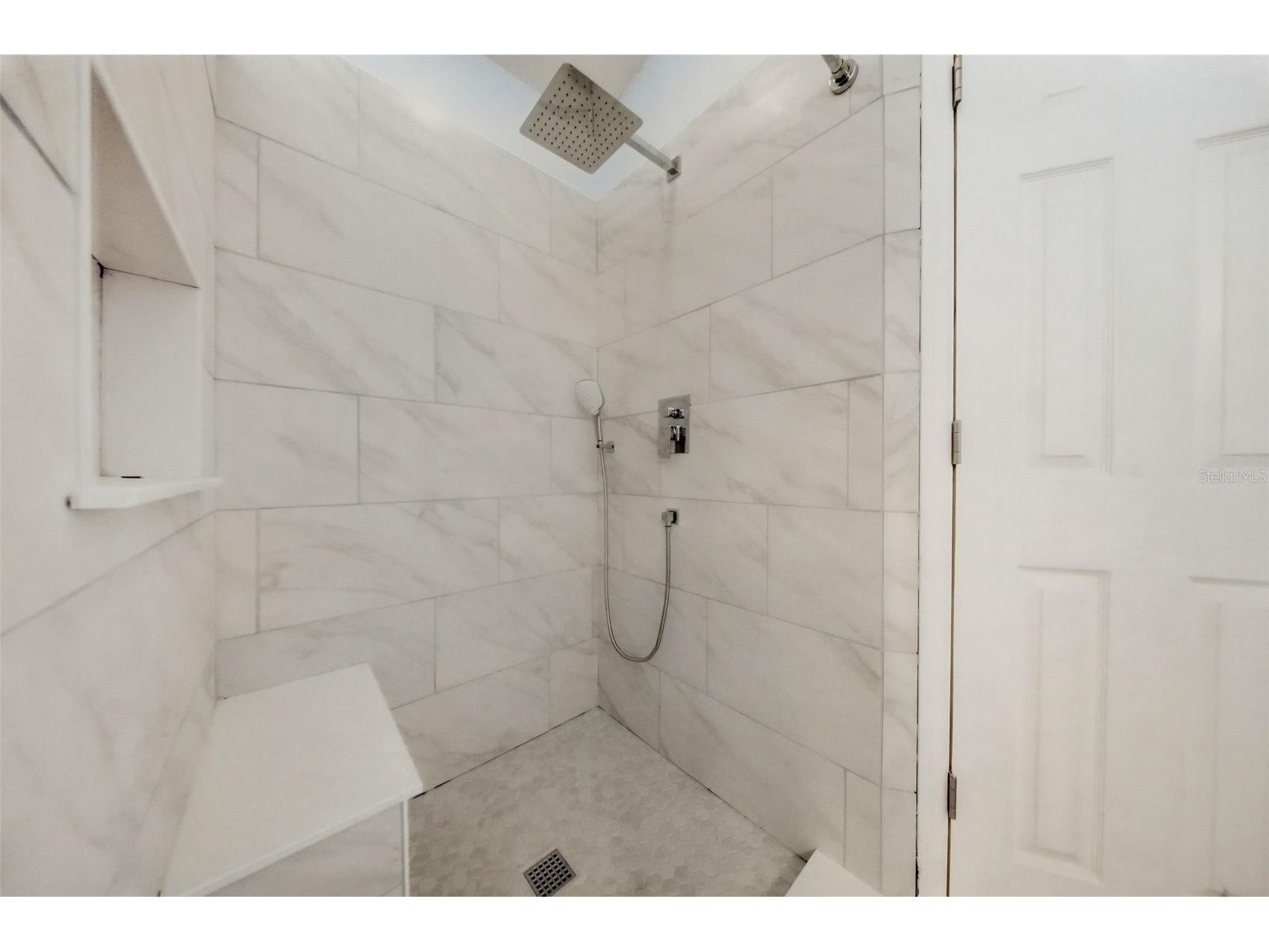 2704 Buckhorn Oaks Drive Valrico FL 33594 TB8529180 image41