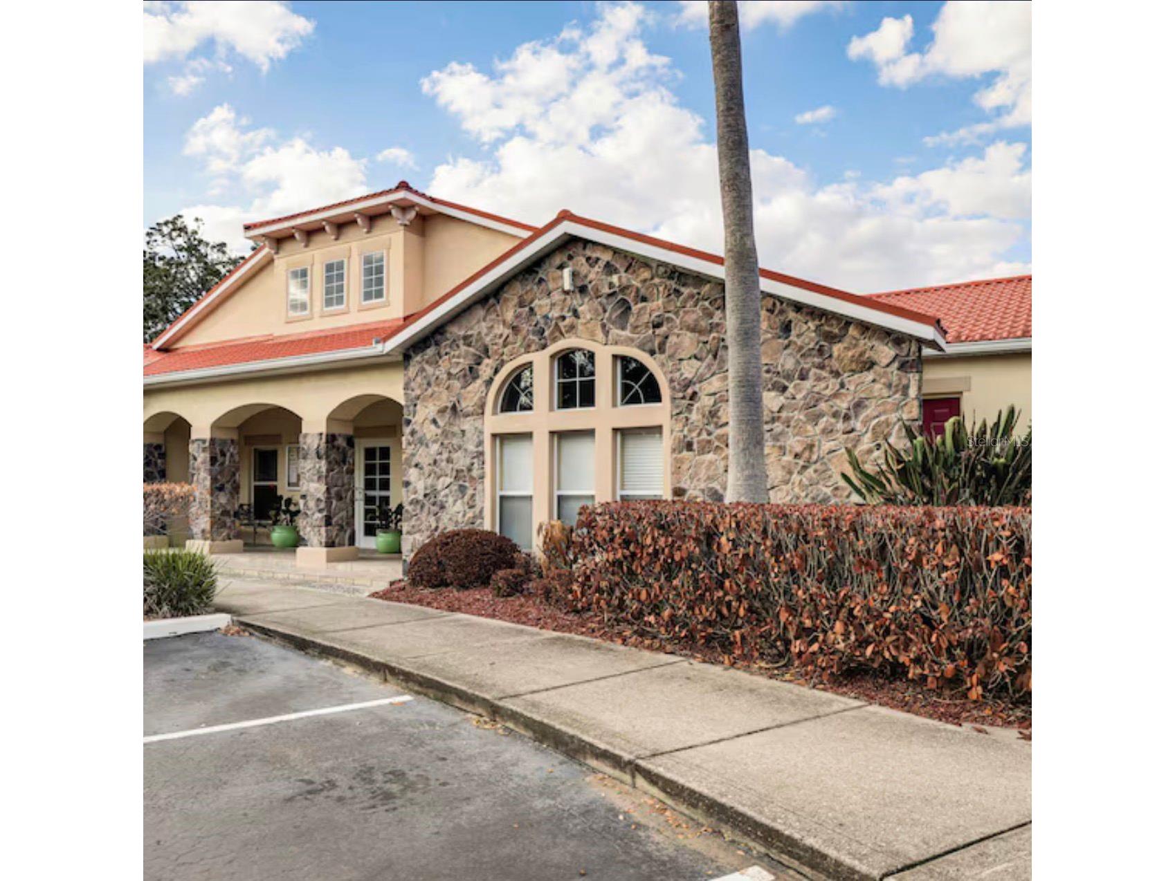 2704 Club Cortile Circle Kissimmee FL 34746 O6411697 image1