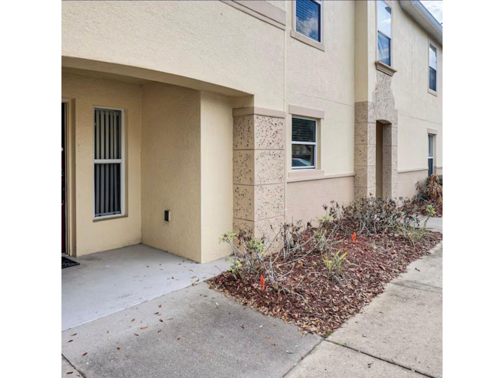 2704 Club Cortile Circle Kissimmee FL 34746 O6411697 image2