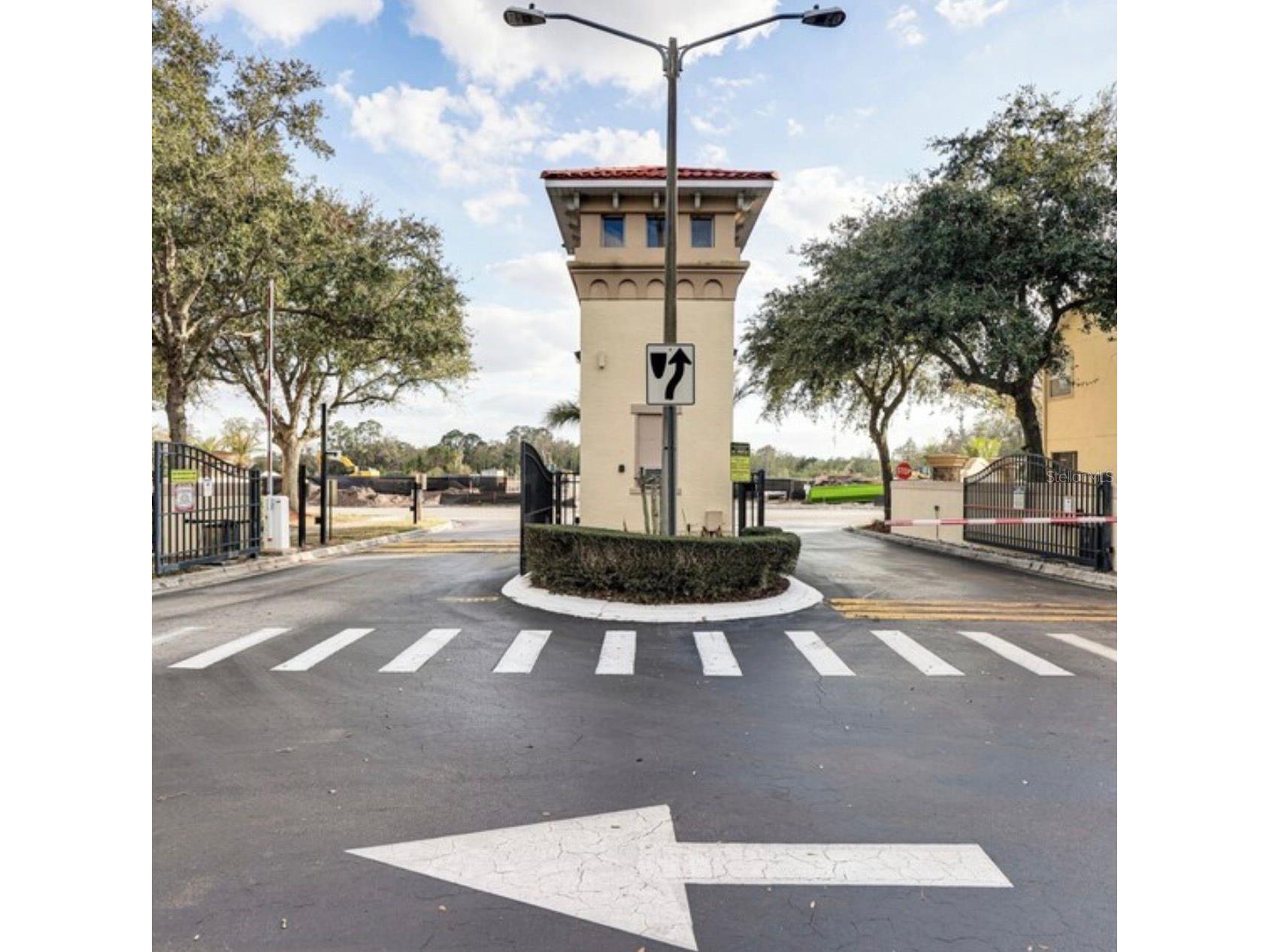 2704 Club Cortile Circle Kissimmee FL 34746 O6411697 image3