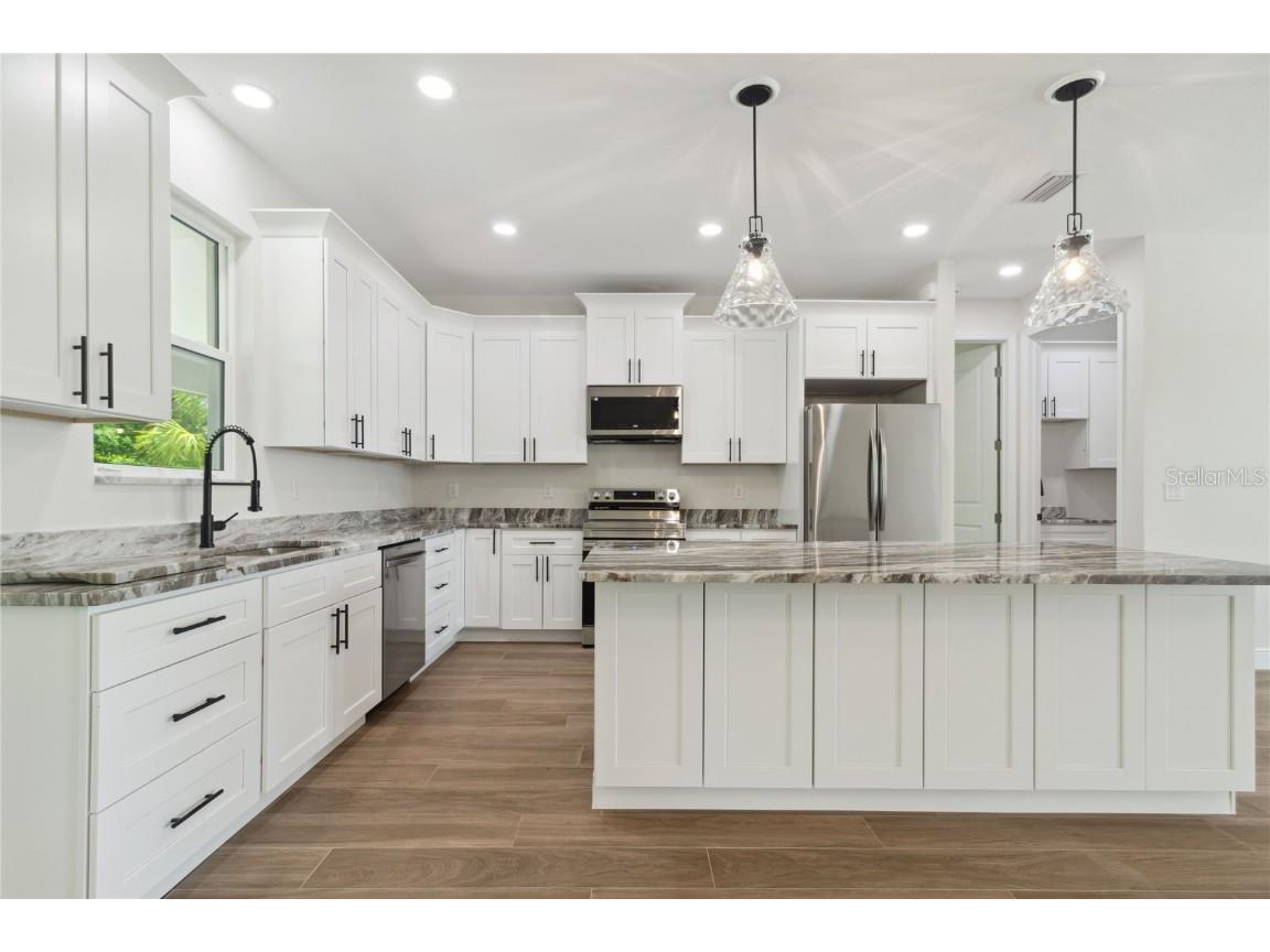 2704 Gaspar Avenue North Port FL 34288 A4652500 image5