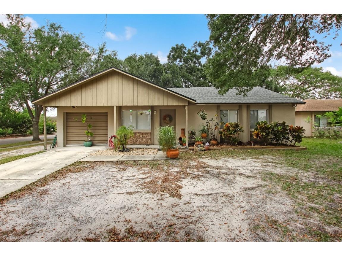 2704 Heidi Court Orlando FL 32826 O6157867 image1