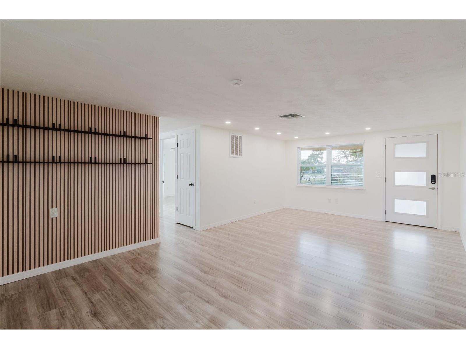 2704 Lawn Place Holiday FL 34691 TB8484146 image11