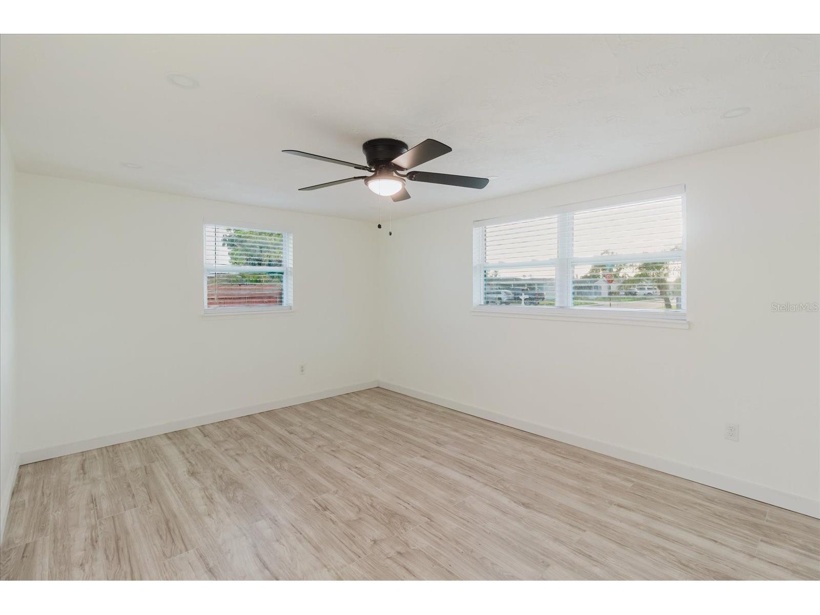 2704 Lawn Place Holiday FL 34691 TB8484146 image21