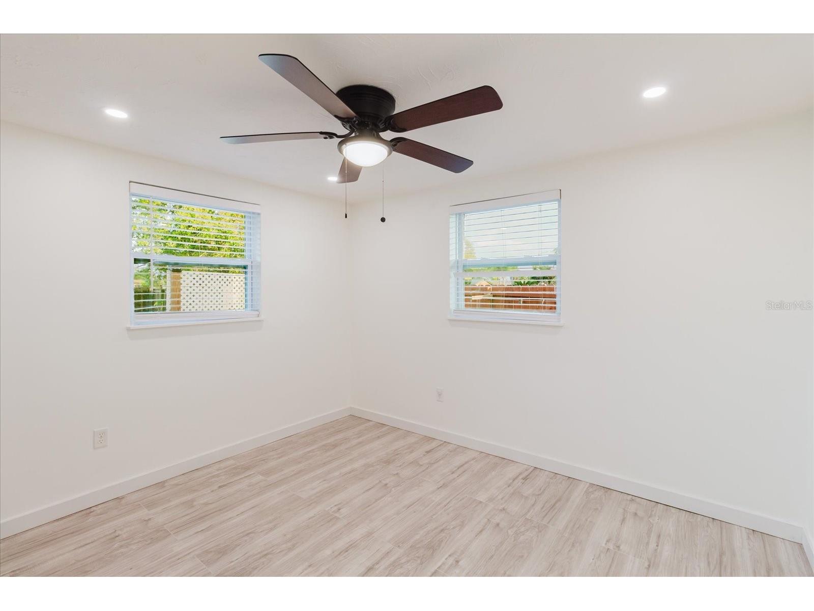 2704 Lawn Place Holiday FL 34691 TB8484146 image27