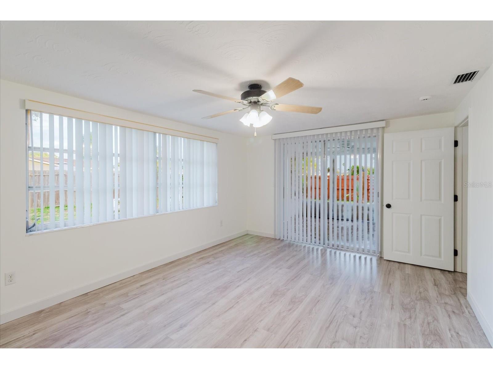 2704 Lawn Place Holiday FL 34691 TB8484146 image34
