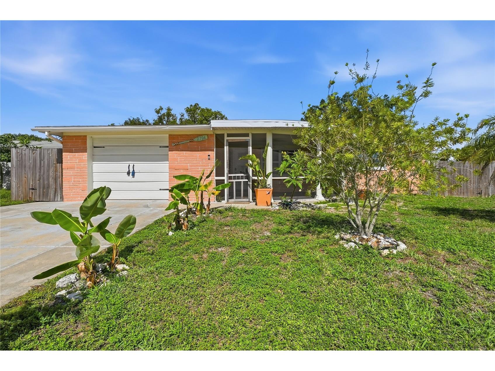 2704 Lawn Place Holiday FL 34691 TB8513759 image1