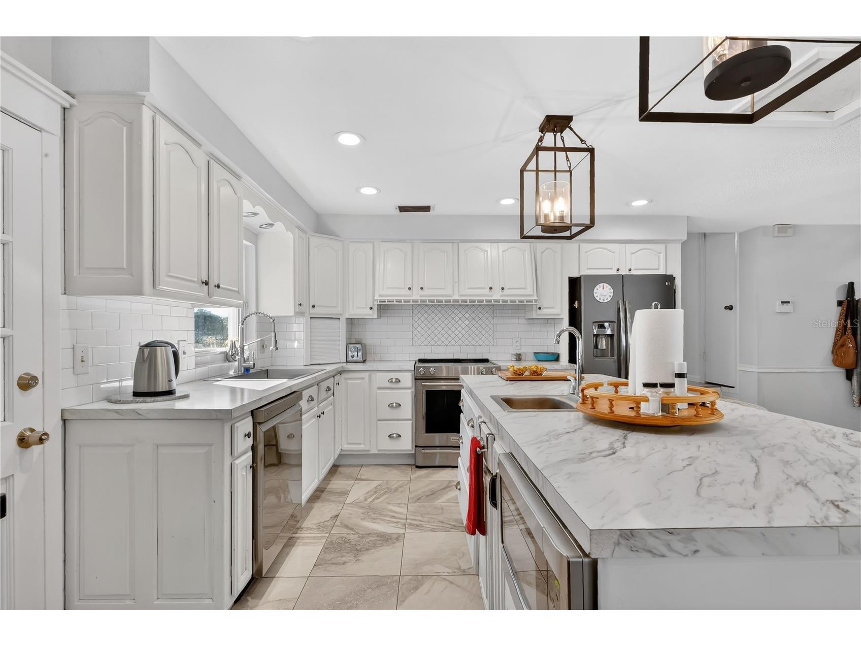 2704 Mendelin Street Apopka FL 32703 O6375820 image11