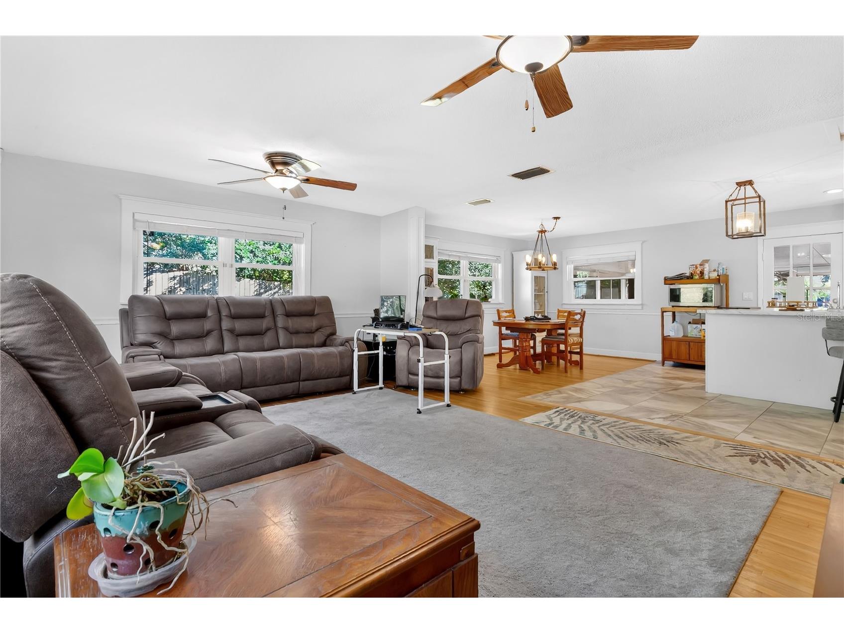 2704 Mendelin Street Apopka FL 32703 O6375820 image9