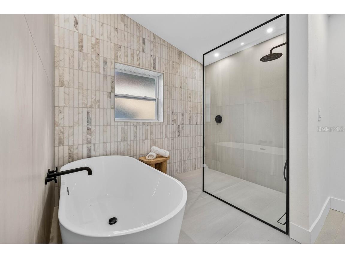 2704 Montague Court E Clearwater FL 33761 A4667104 image26