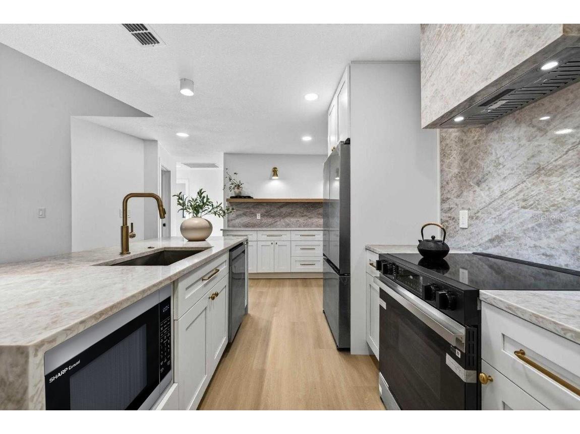 2704 Montague Court E Clearwater FL 33761 A4667104 image5