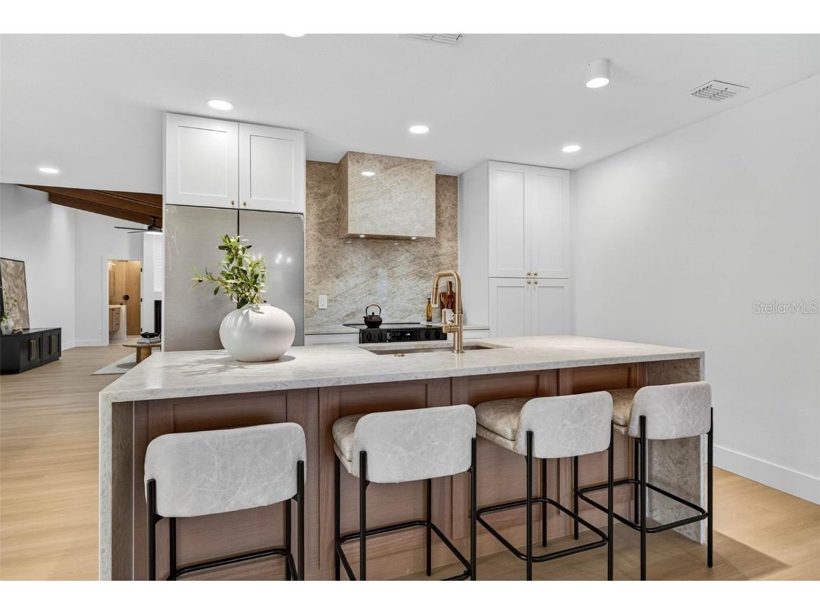 2704 Montague Court E Clearwater FL 33761 A4667104 image7