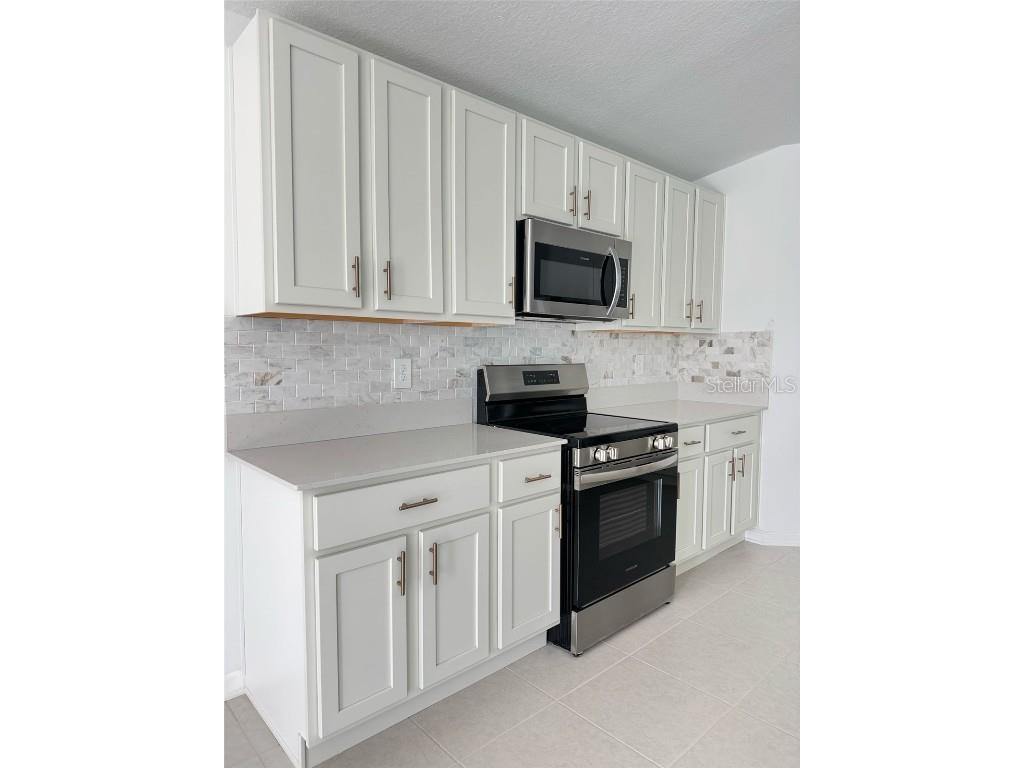 2704 Pioneer Trail Eagle Lake FL 33839 S5140316 image4