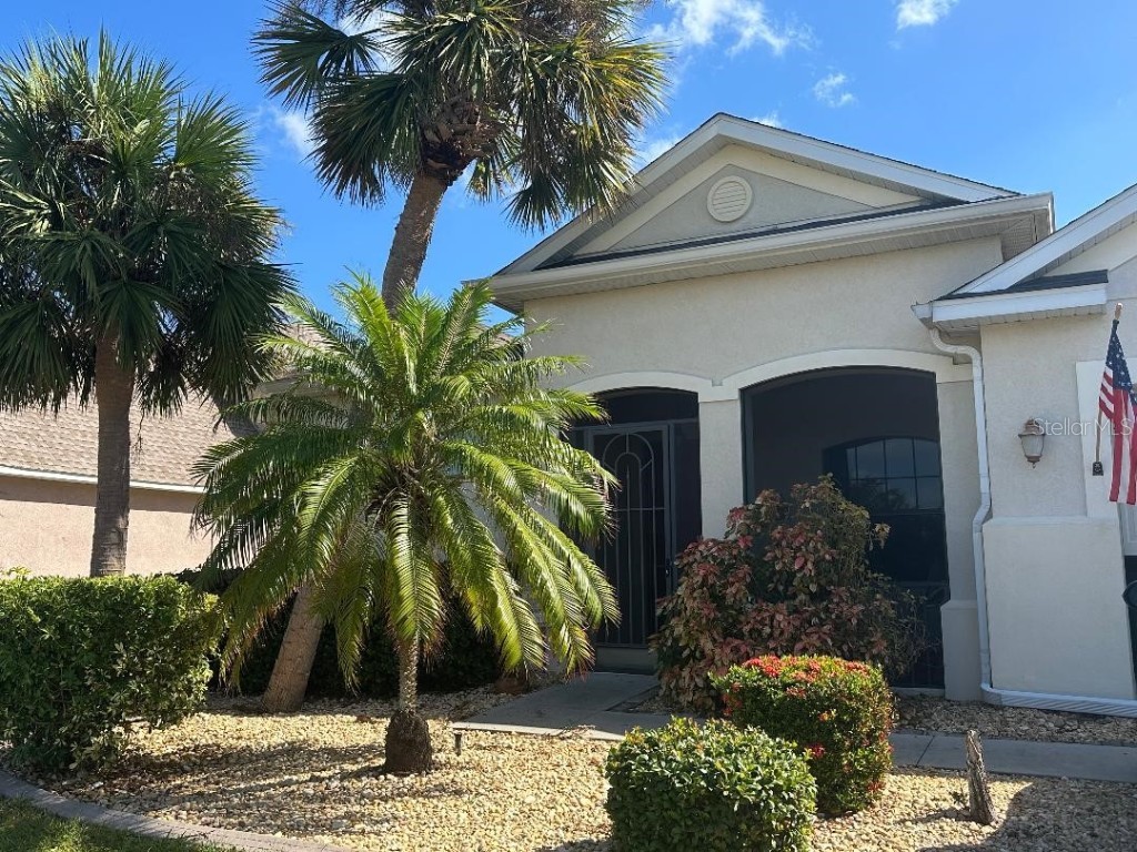 2704 Suncoast Lakes Boulevard Punta Gorda FL 33980 D6138554 image1