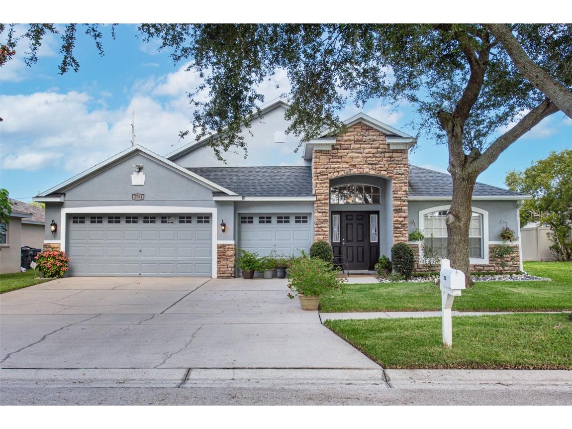 2704 Valencia Grove Drive Valrico FL 33596 T3543362 image1