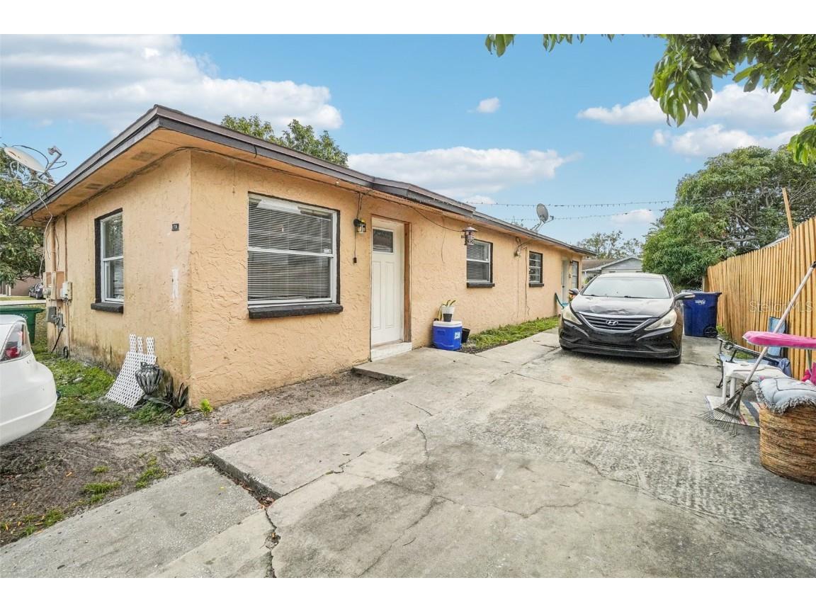 2704 W Saint Louis Street Tampa FL 33607 TB8338139 image1