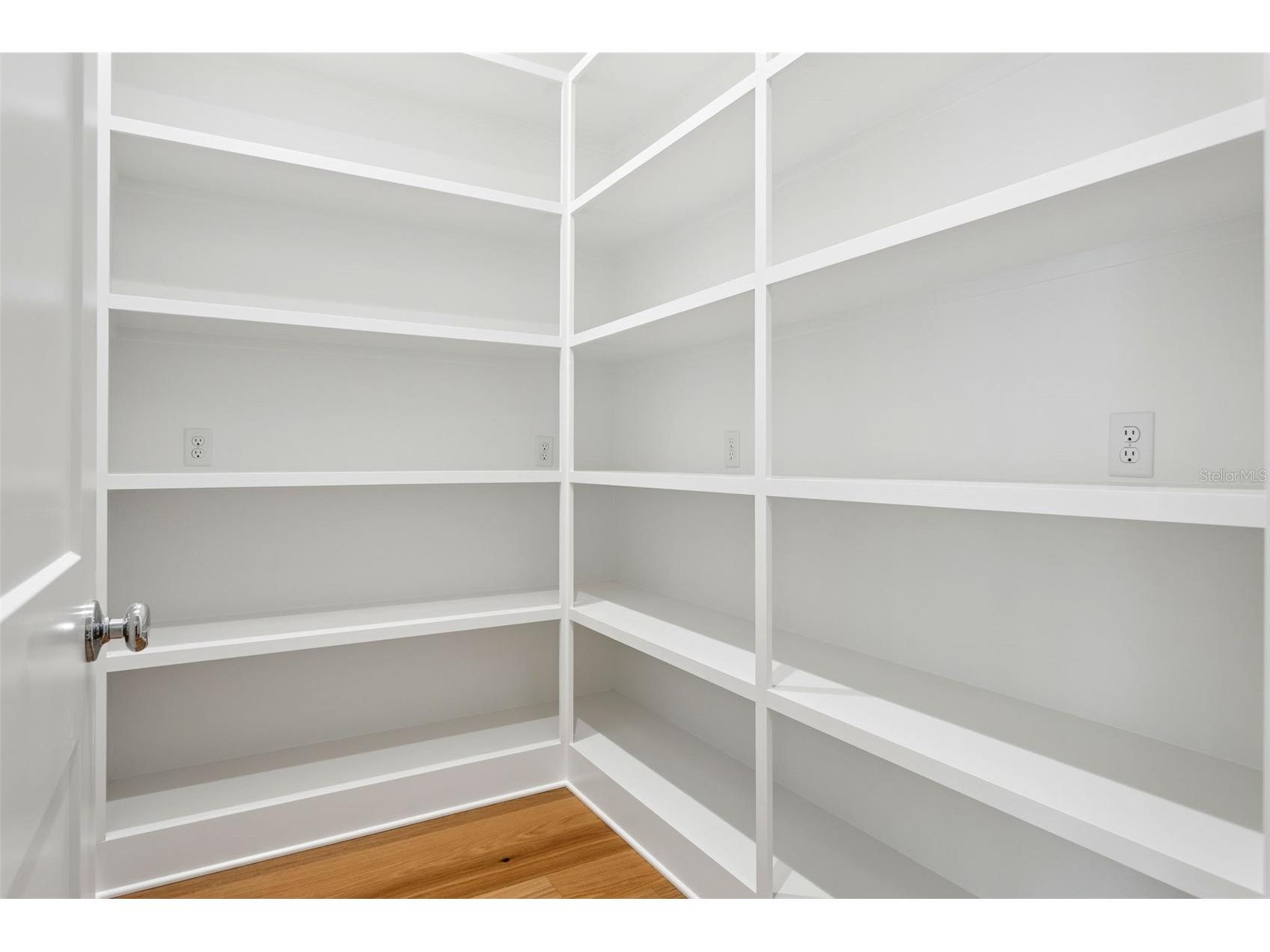 2704 W Tyson Avenue Tampa FL 33611 TB8480861 image17