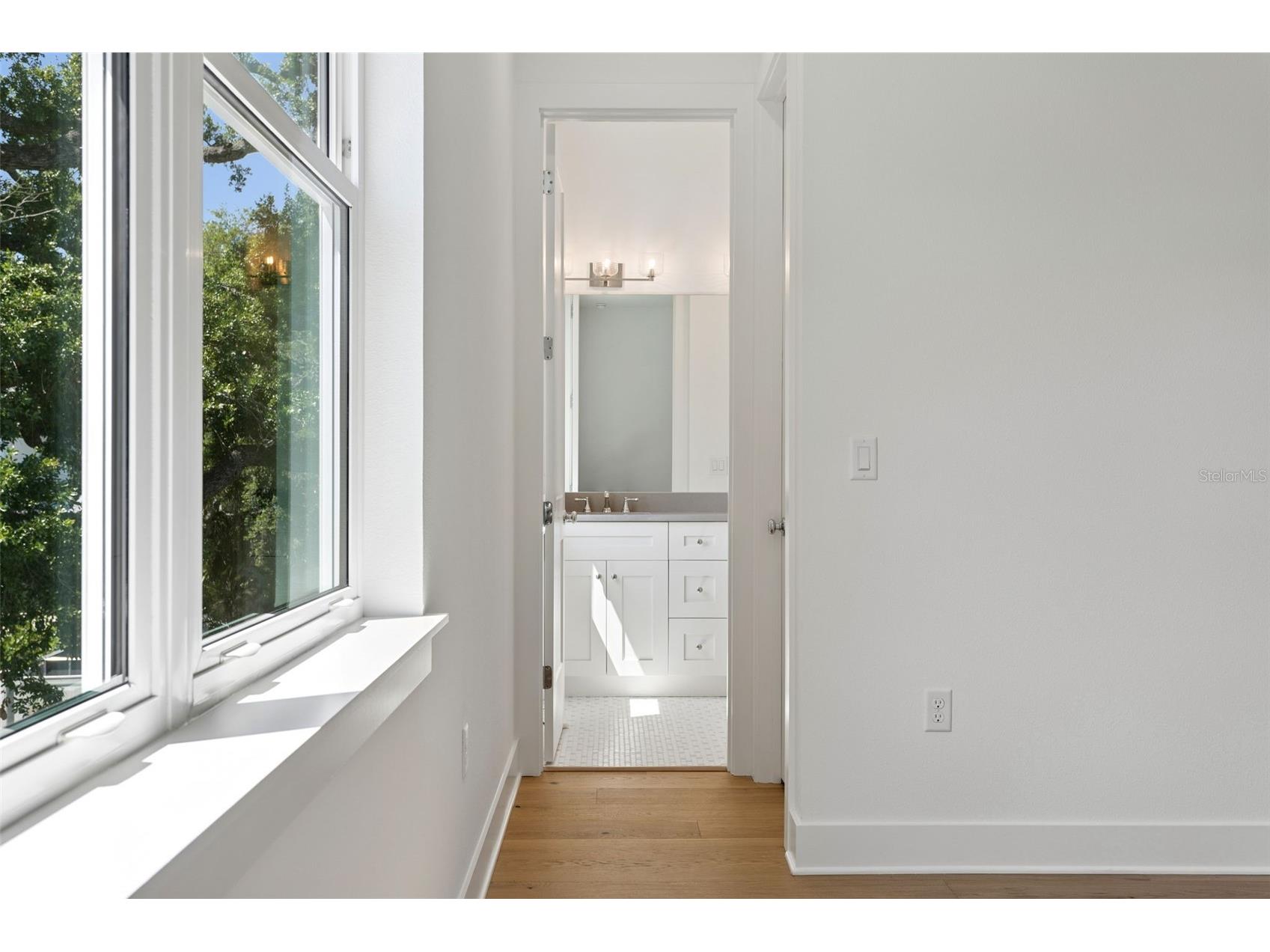 2704 W Tyson Avenue Tampa FL 33611 TB8480861 image29