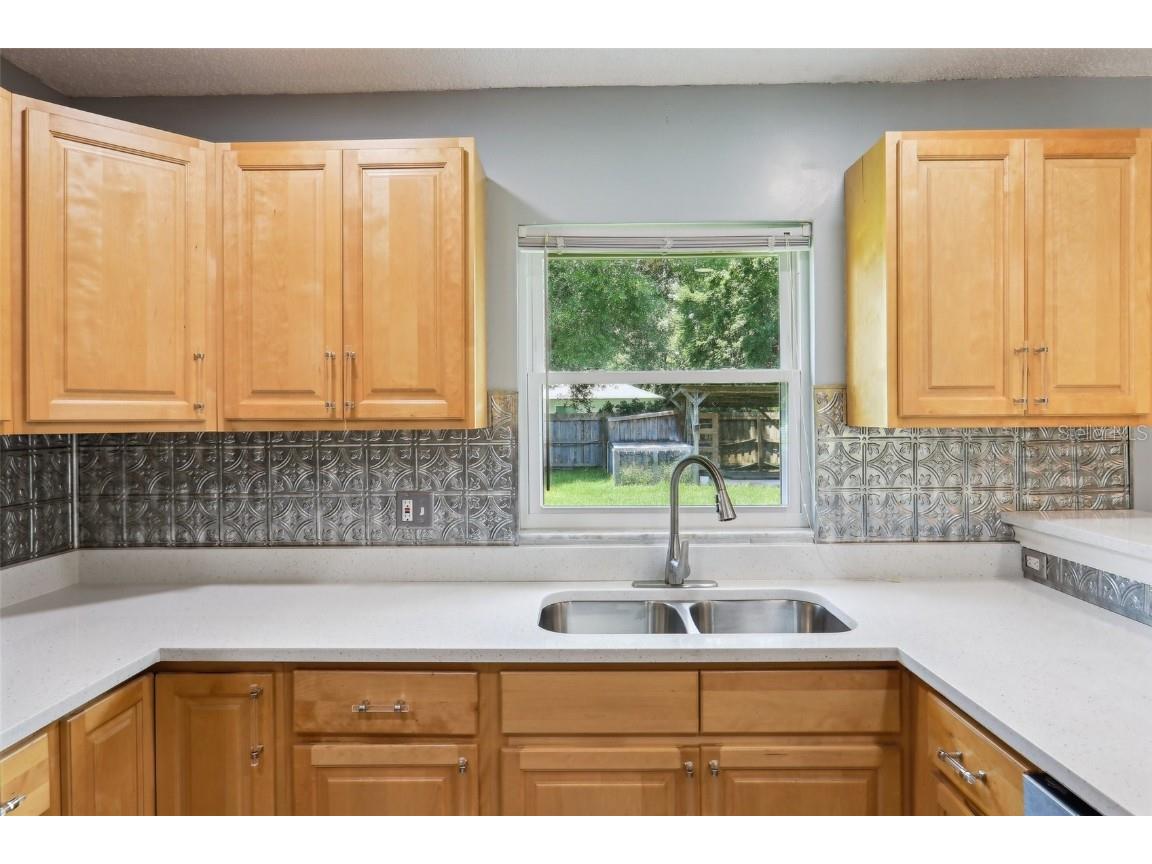 2704 Yule Tree Drive Edgewater FL 32141 O6312767 image15